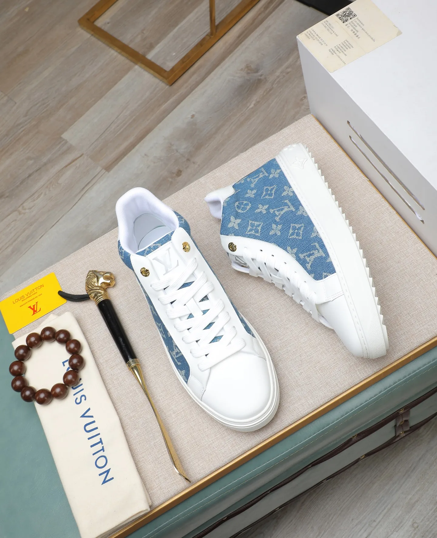 Men's shoes 💰580 📛📛【LOUIS VUITTON】Louis Vuitton official website synchronized new products 👟Milan fashion catwalk style 🇰🇾🇰🇾LV family logo, celebrity style, a must-have for fashionistas ⚠️First-layer calfskin ➕Genuine leather lining ➕Official website original version special outsole 👞Number 38-44